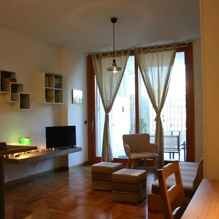 Aldobrandeschi Studio-flat *