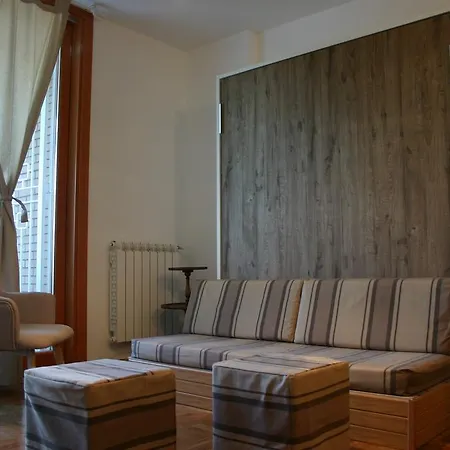 Aldobrandeschi Studio-flat * Rome