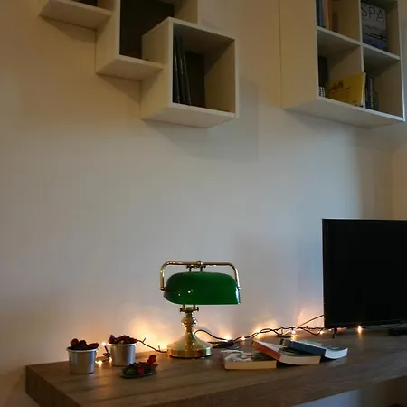 Aldobrandeschi Studio-flat Apartment