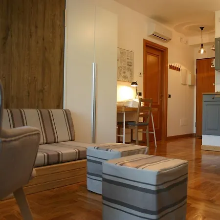 Apartment Aldobrandeschi Studio-flat *